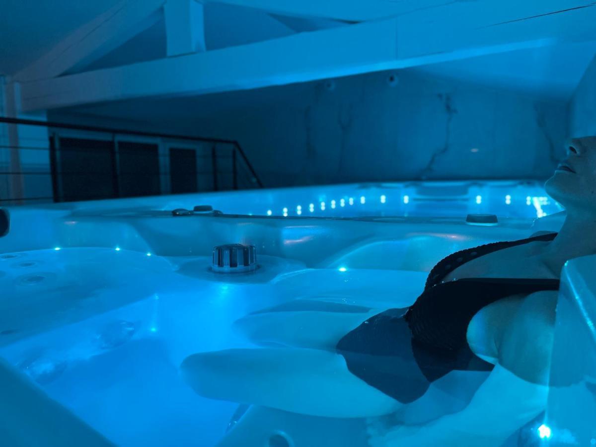 Le Confidentiel Hotel & Spa Saint-Raphaël Exteriör bild