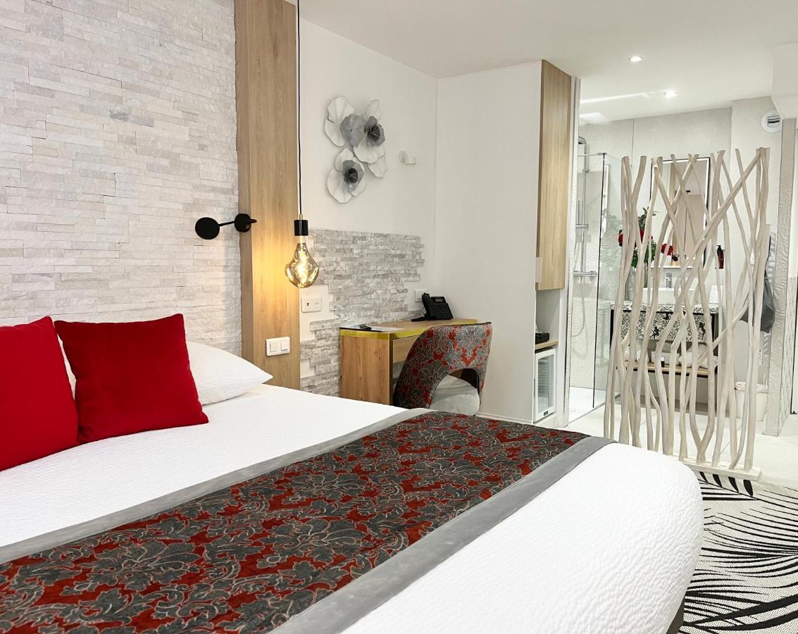 Le Confidentiel Hotel & Spa Saint-Raphaël Exteriör bild