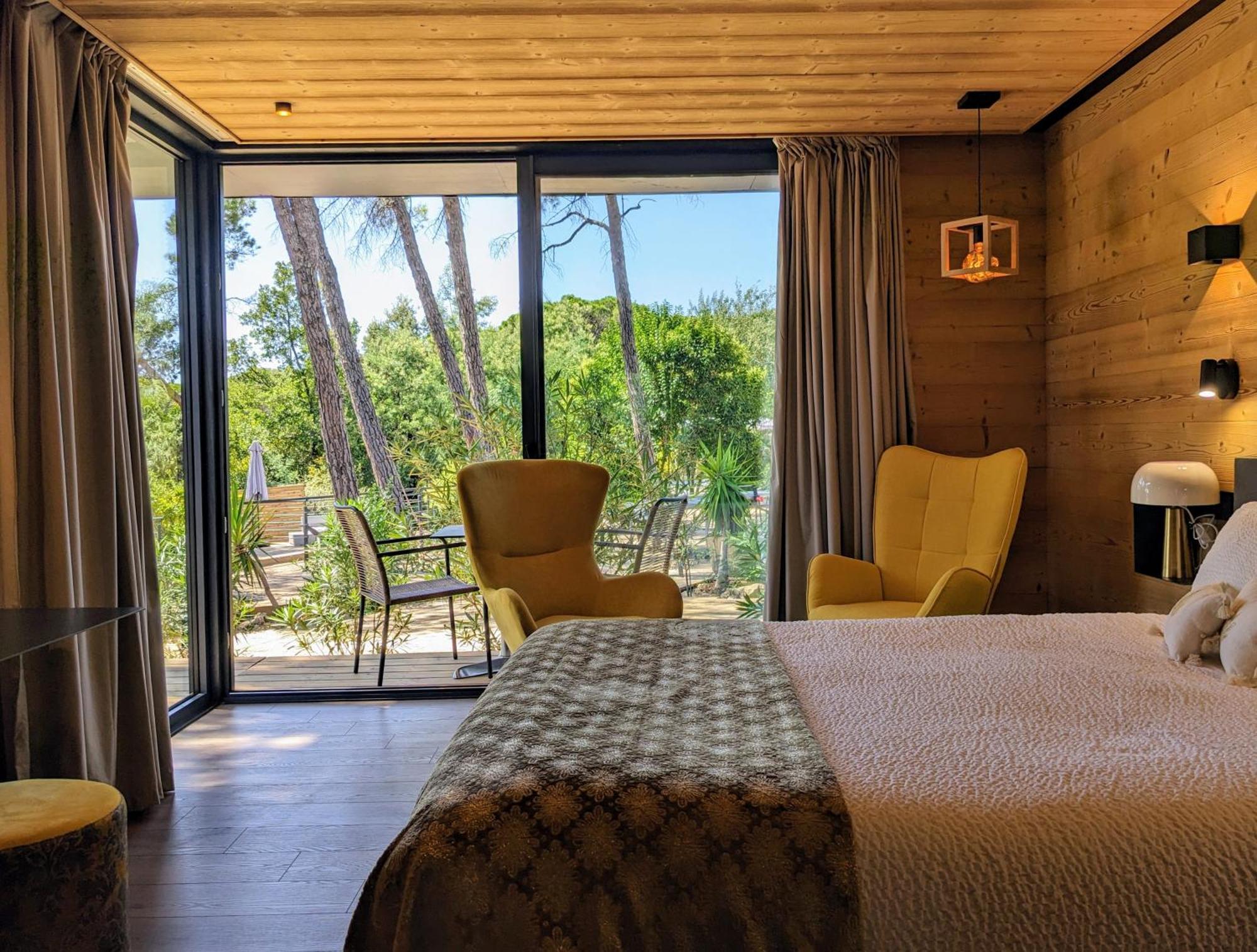 Le Confidentiel Hotel & Spa Saint-Raphaël Exteriör bild