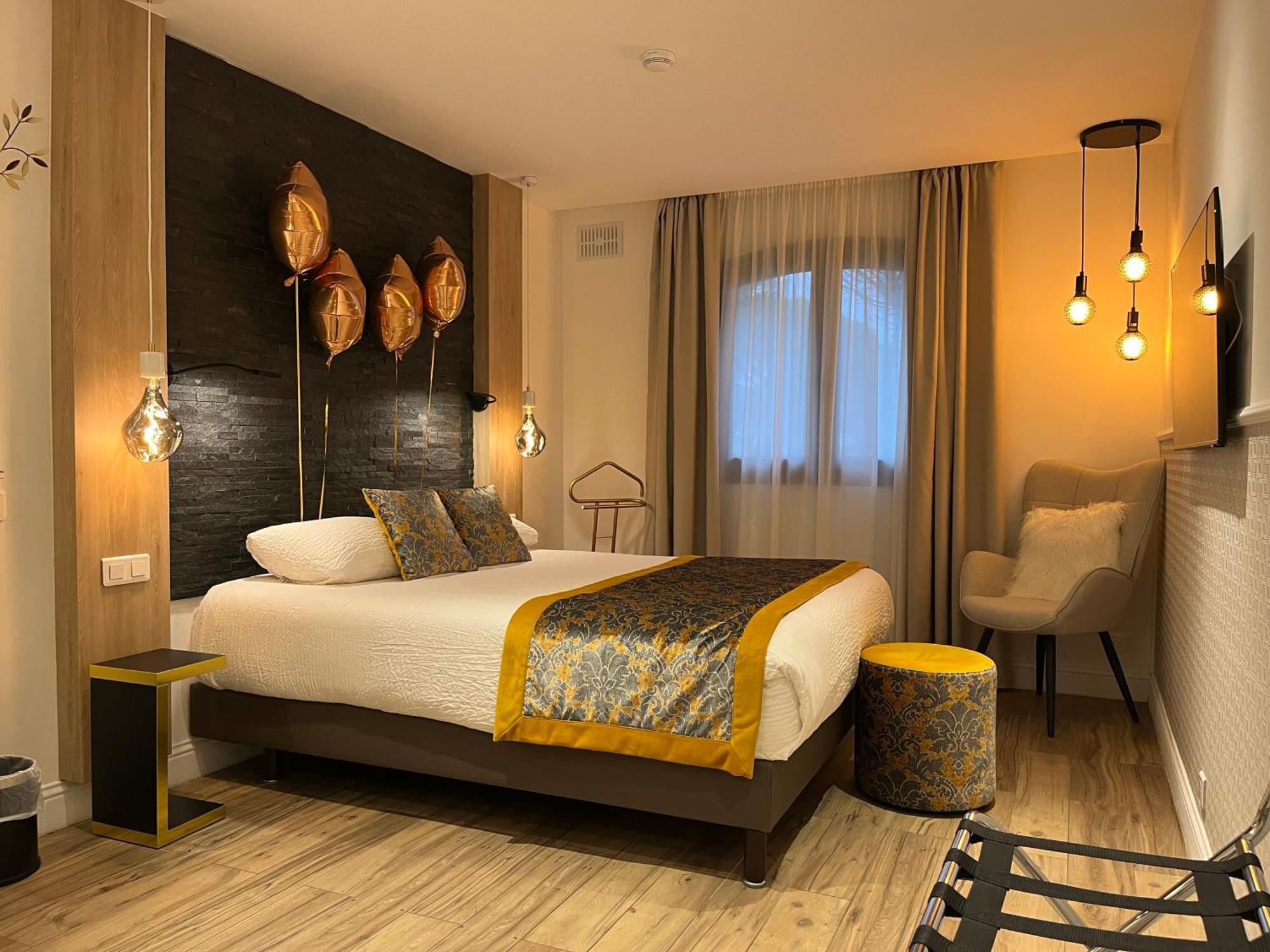 Le Confidentiel Hotel & Spa Saint-Raphaël Exteriör bild