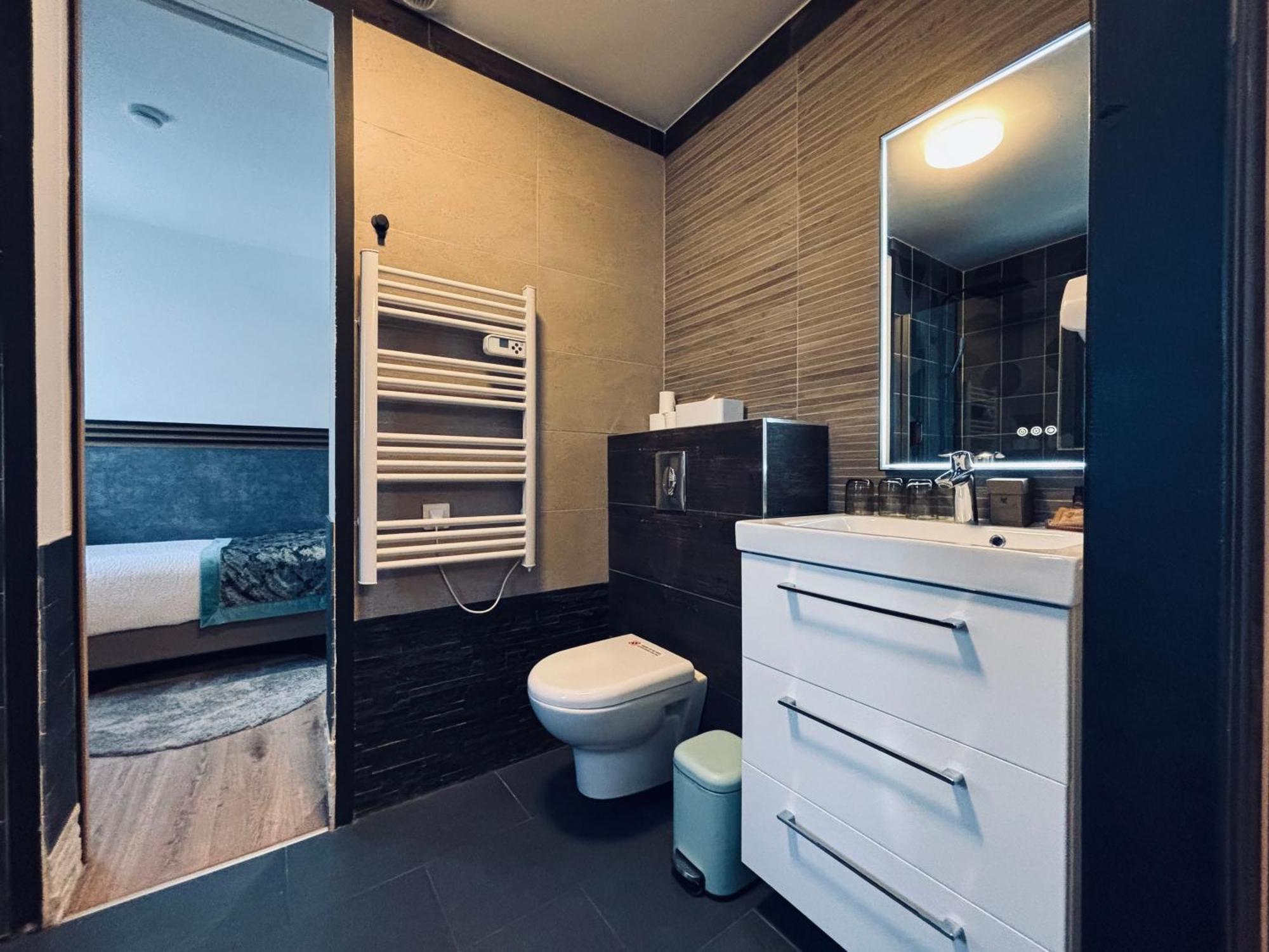 Le Confidentiel Hotel & Spa Saint-Raphaël Rum bild